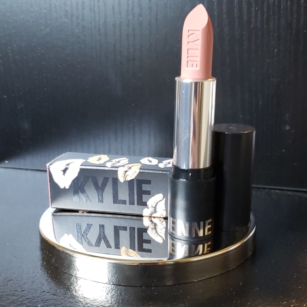 Kylie Jenner Matte Bullet Lipstick, August Matte